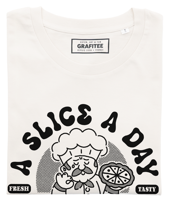 T-shirt A slice a day blanc cassé plié